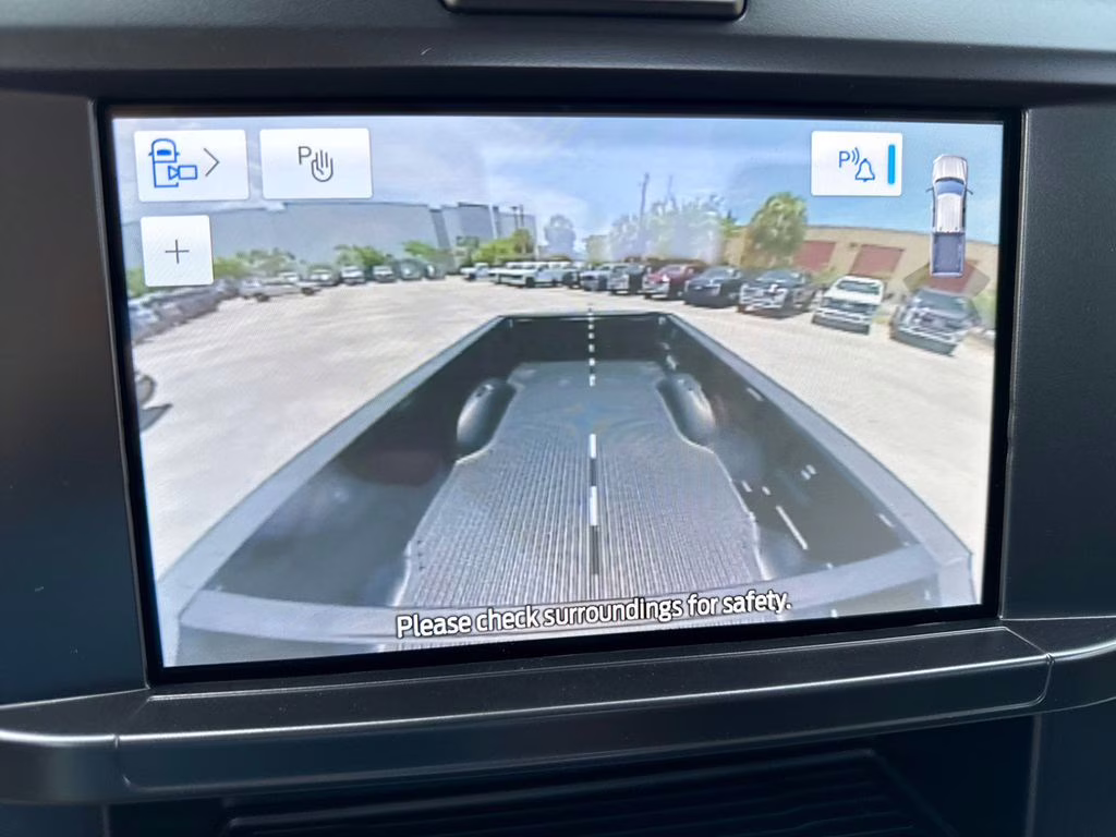 2025 Oxford White Ford Super Duty F-350 SRW XL 4X4 Truck