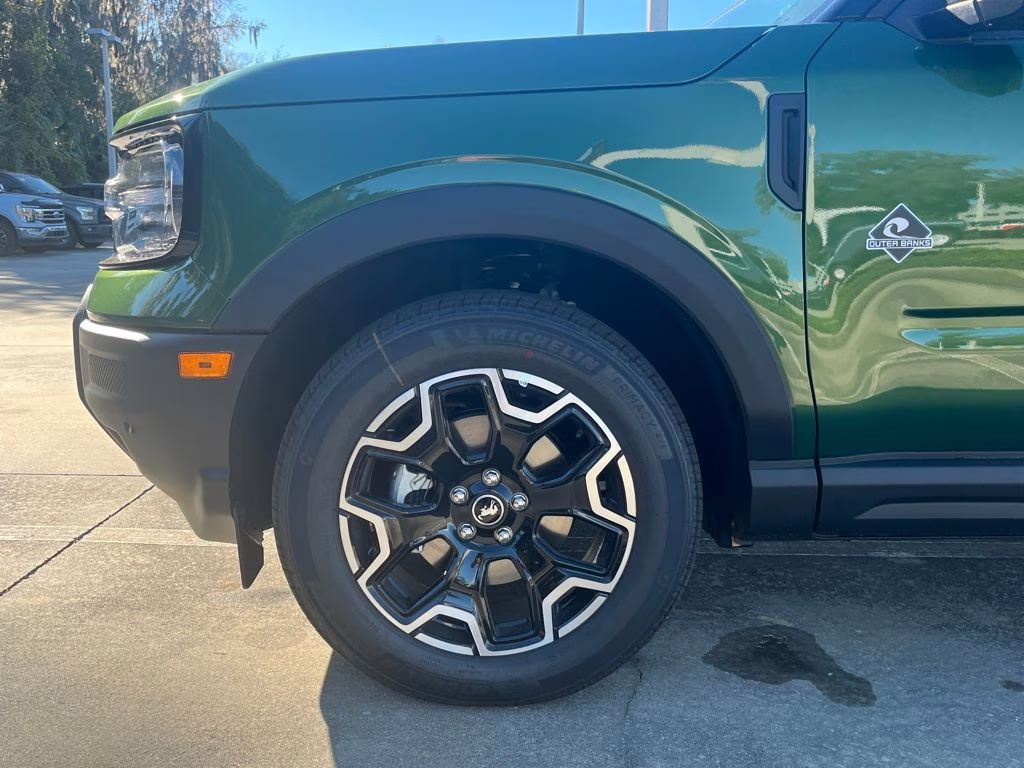 2025 Eruption Green Metallic Ford Bronco Sport Outer Banks 4X4 SUV
