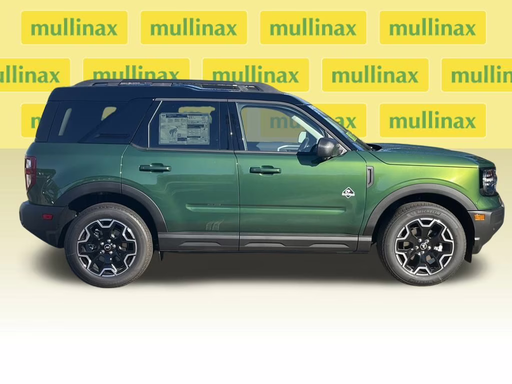 2025 Eruption Green Metallic Ford Bronco Sport Outer Banks 4X4 SUV