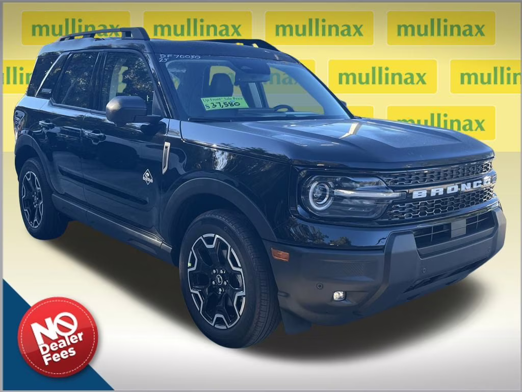 2025 Shadow Black Ford Bronco Sport Outer Banks 4X4 SUV