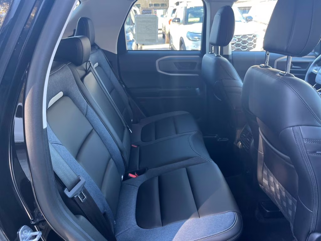 2025 Shadow Black Ford Bronco Sport Outer Banks 4X4 SUV