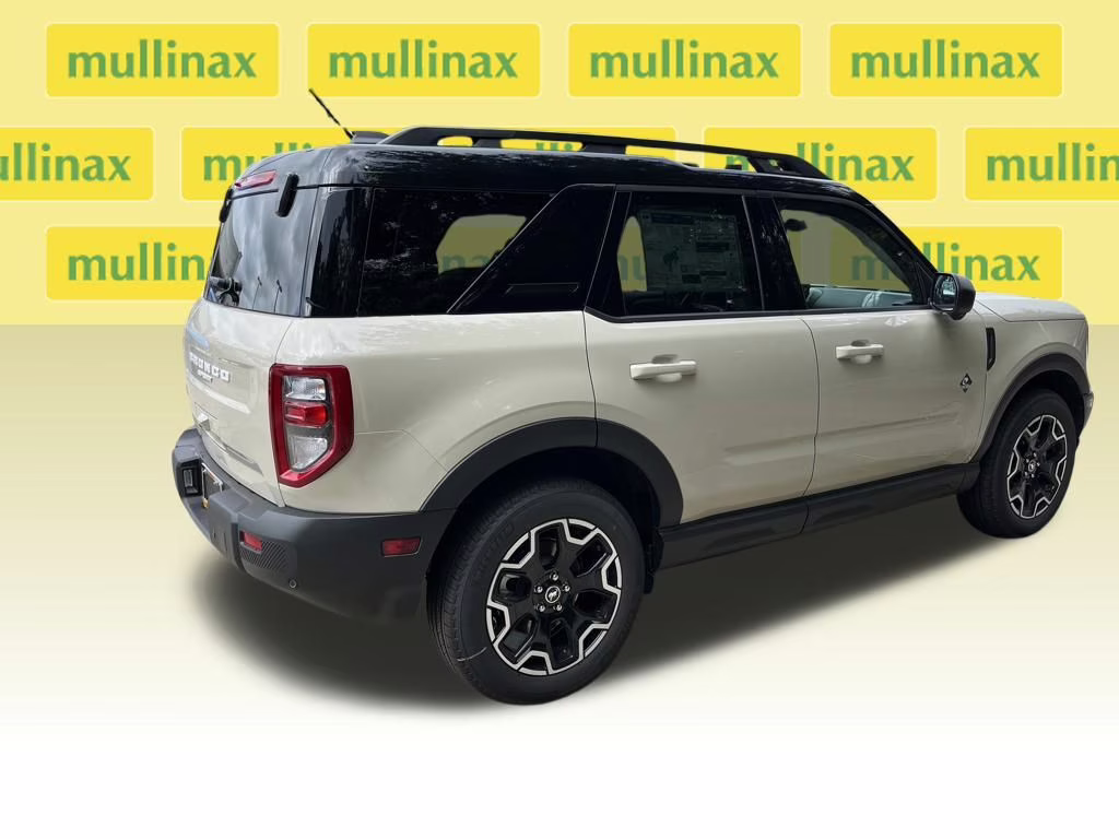 2025 Desert Sand Ford Bronco Sport Outer Banks 4X4 SUV