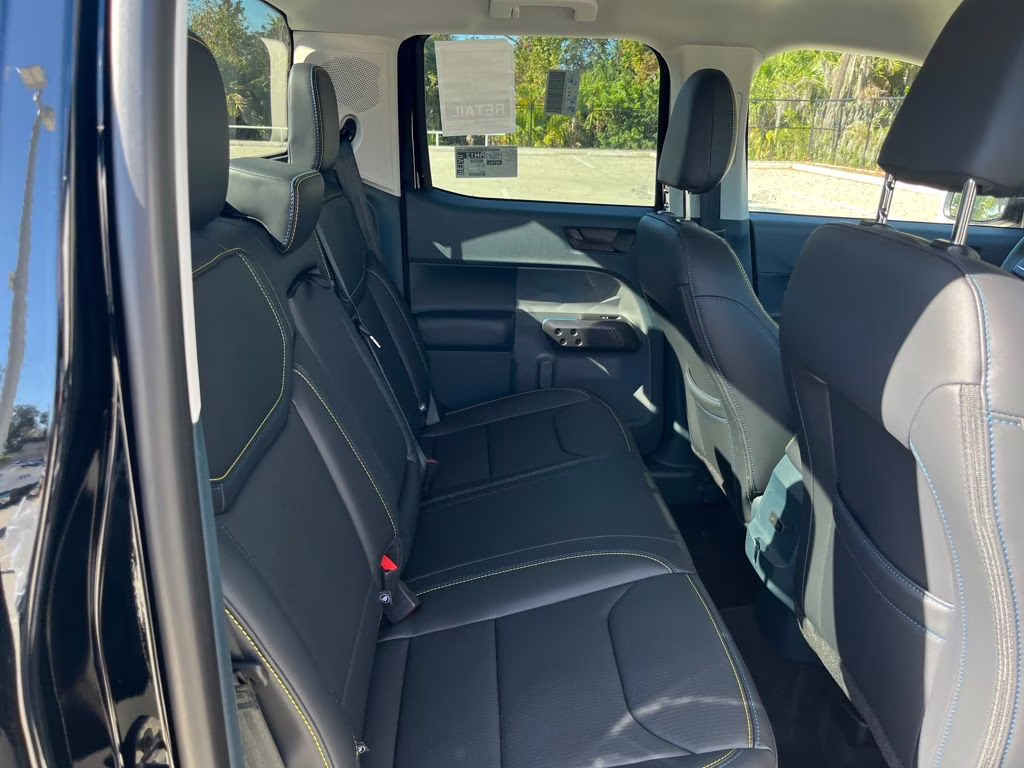 2026 Shadow Black Ford Maverick Lobo Standard AWD Truck