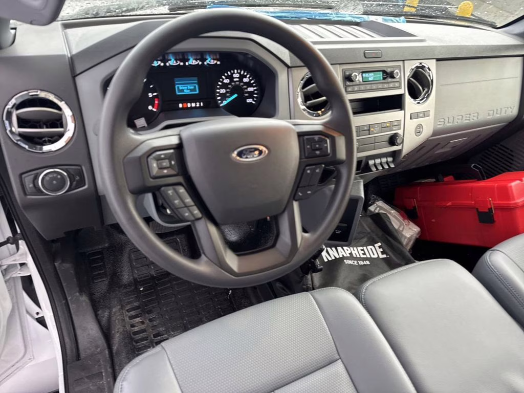 2025 Oxford White Ford Super Duty F-750 Base RWD Truck