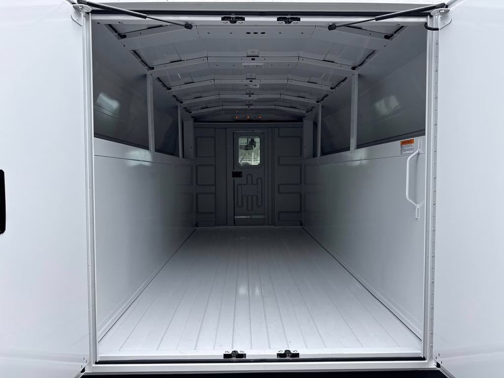 2026 Oxford White Ford E-350SD Base RWD Truck