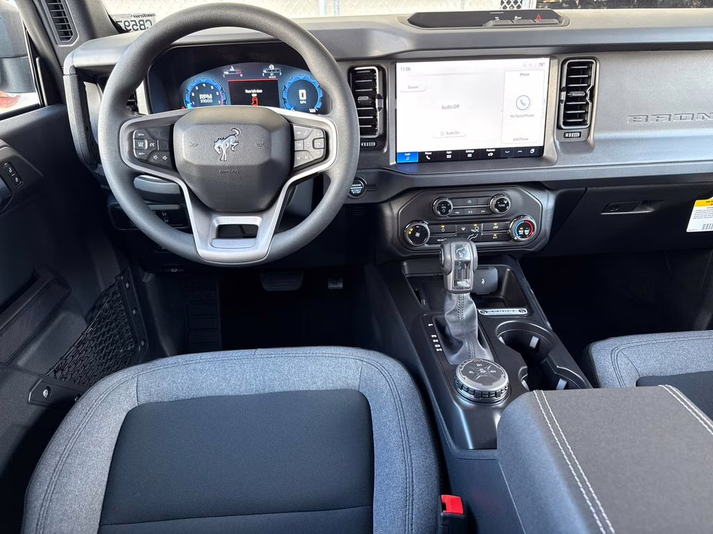 2025 Azure Gray Metallic Tri-Coat Ford Bronco Base 4X4 SUV