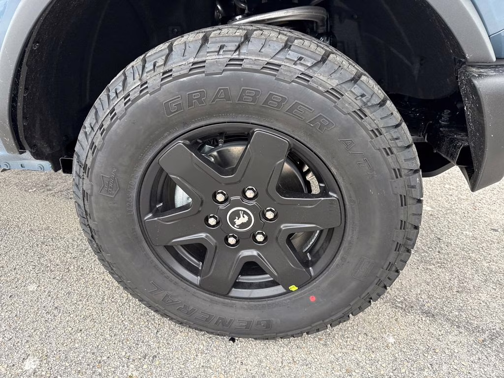 2025 Azure Gray Metallic Tri-Coat Ford Bronco Big Bend 4X4 SUV