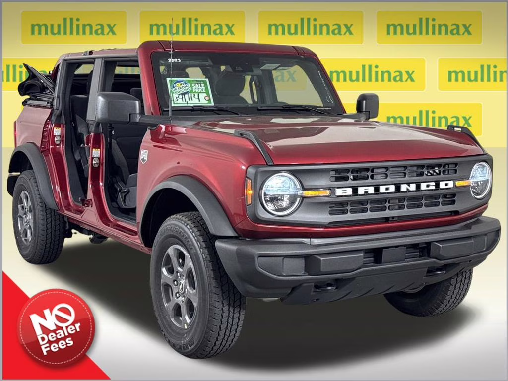 2025 Ruby Red Metallic Tinted Clearcoat Ford Bronco Big Bend 4X4 SUV