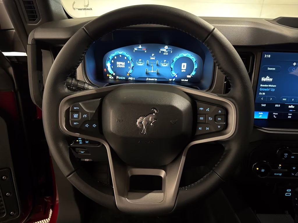 2025 Ruby Red Metallic Tinted Clearcoat Ford Bronco Big Bend 4X4 SUV