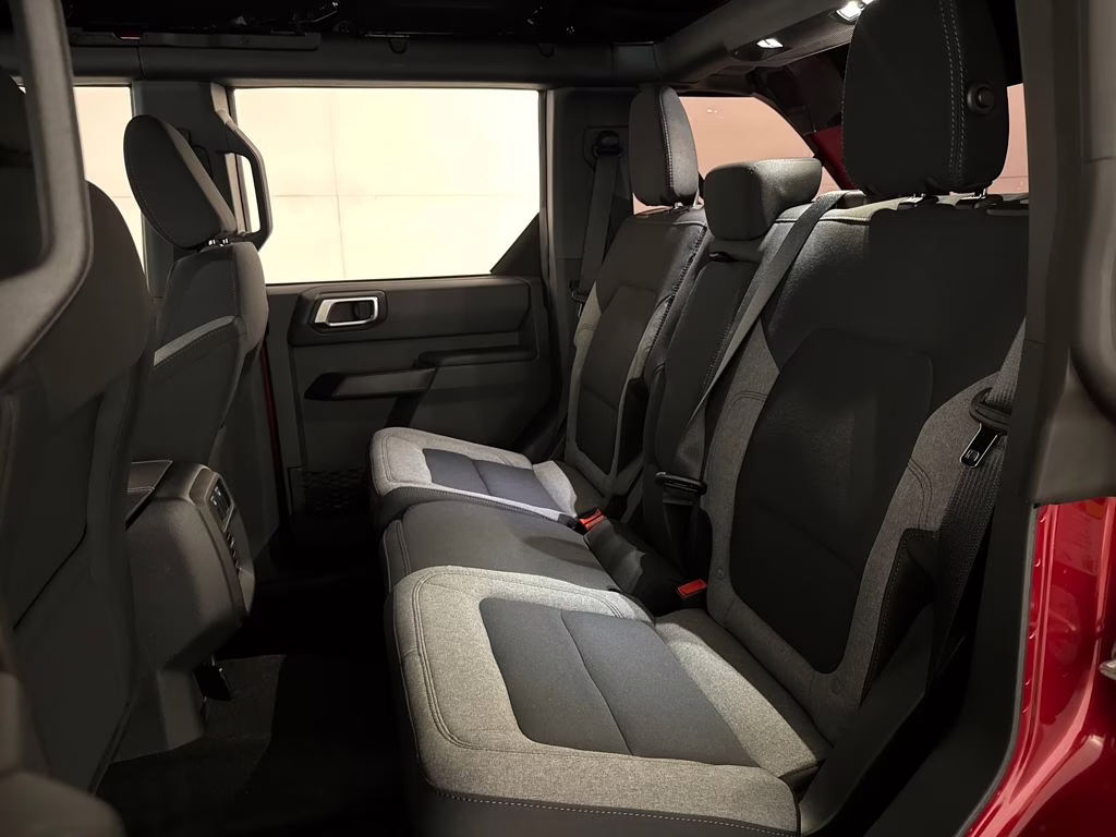 2025 Ruby Red Metallic Tinted Clearcoat Ford Bronco Big Bend 4X4 SUV