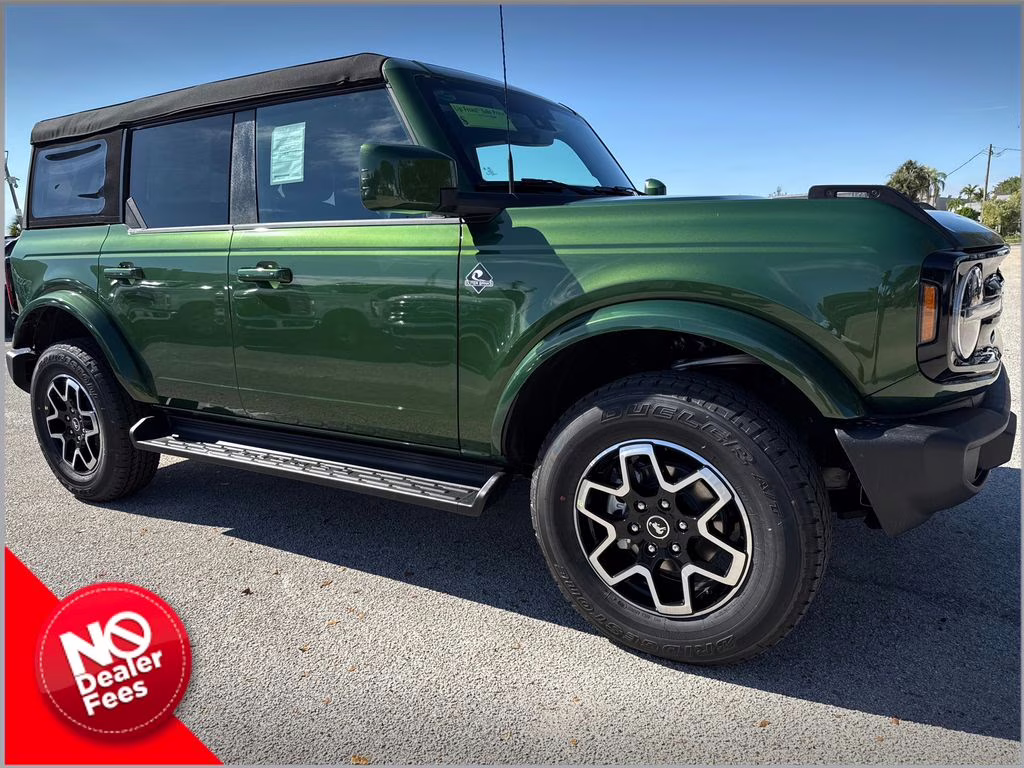 2025 Eruption Green Metallic Ford Bronco Outer Banks 4X4 SUV