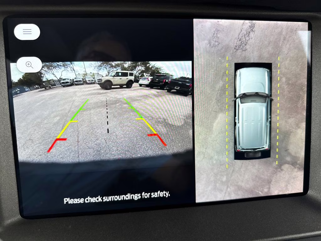 2025 Oxford White Ford Bronco Badlands 4X4 SUV