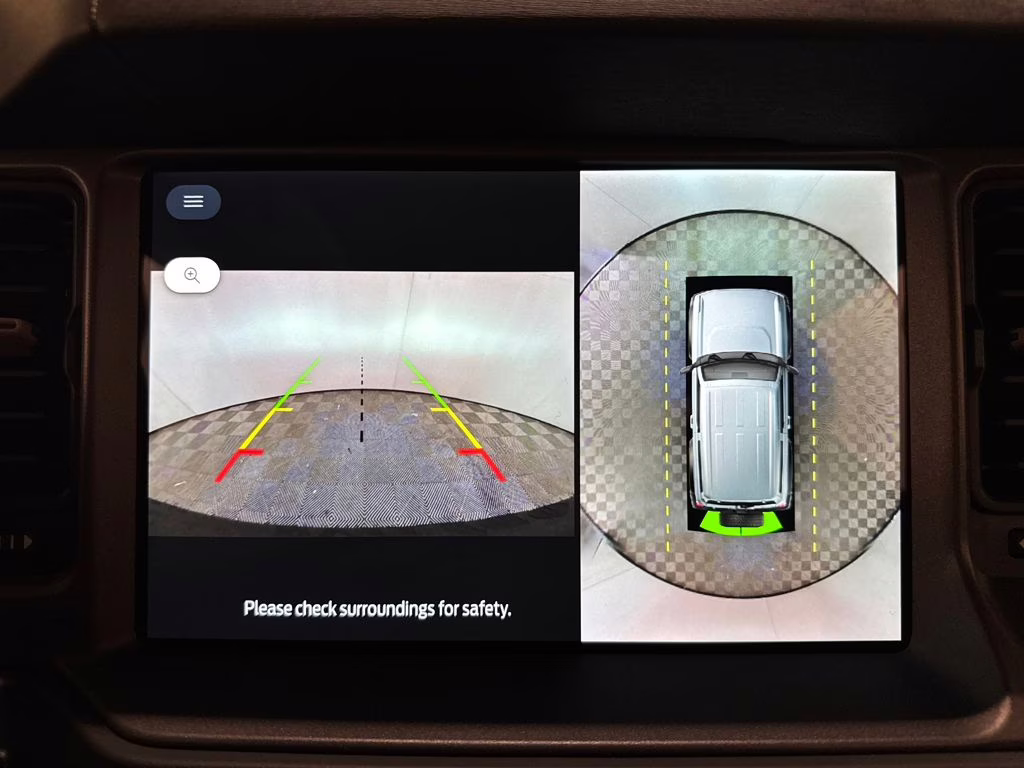 2025 Desert Sand Ford Bronco Badlands 4X4 SUV