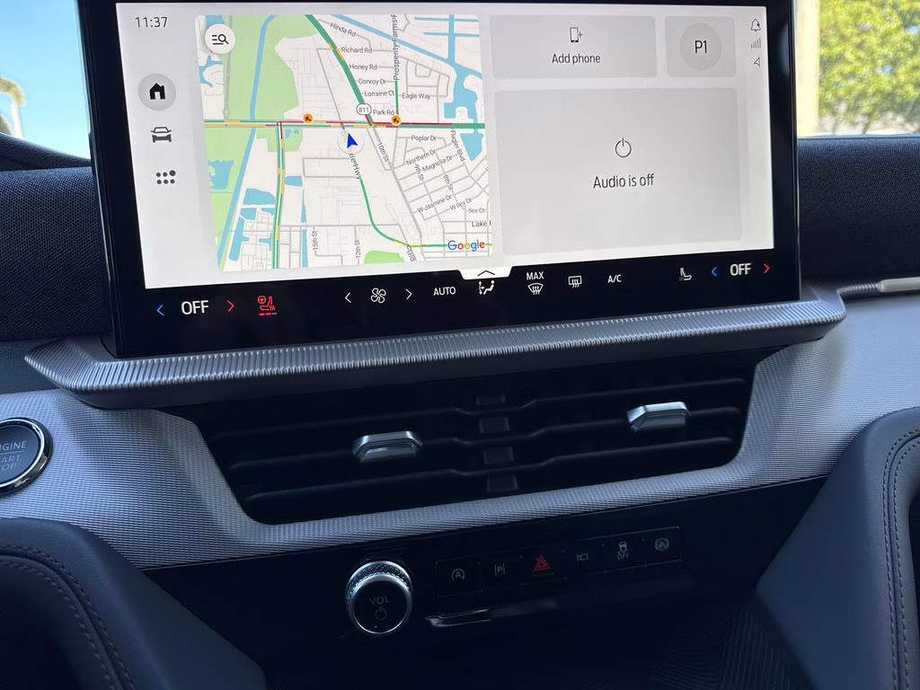 2026 Space White Metallic Ford Explorer Active RWD SUV