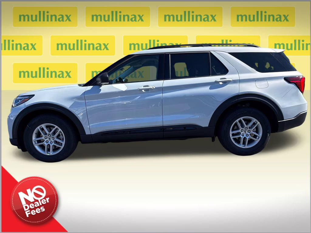 2026 Space White Metallic Ford Explorer Active RWD SUV