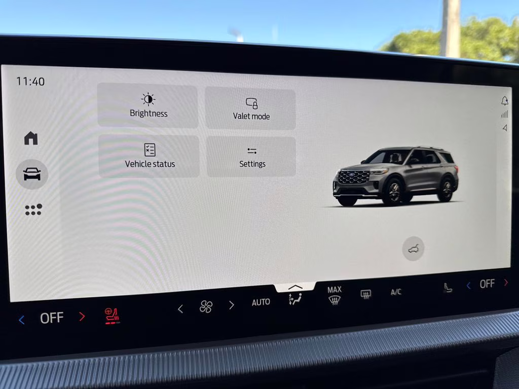 2026 Space White Metallic Ford Explorer Active RWD SUV