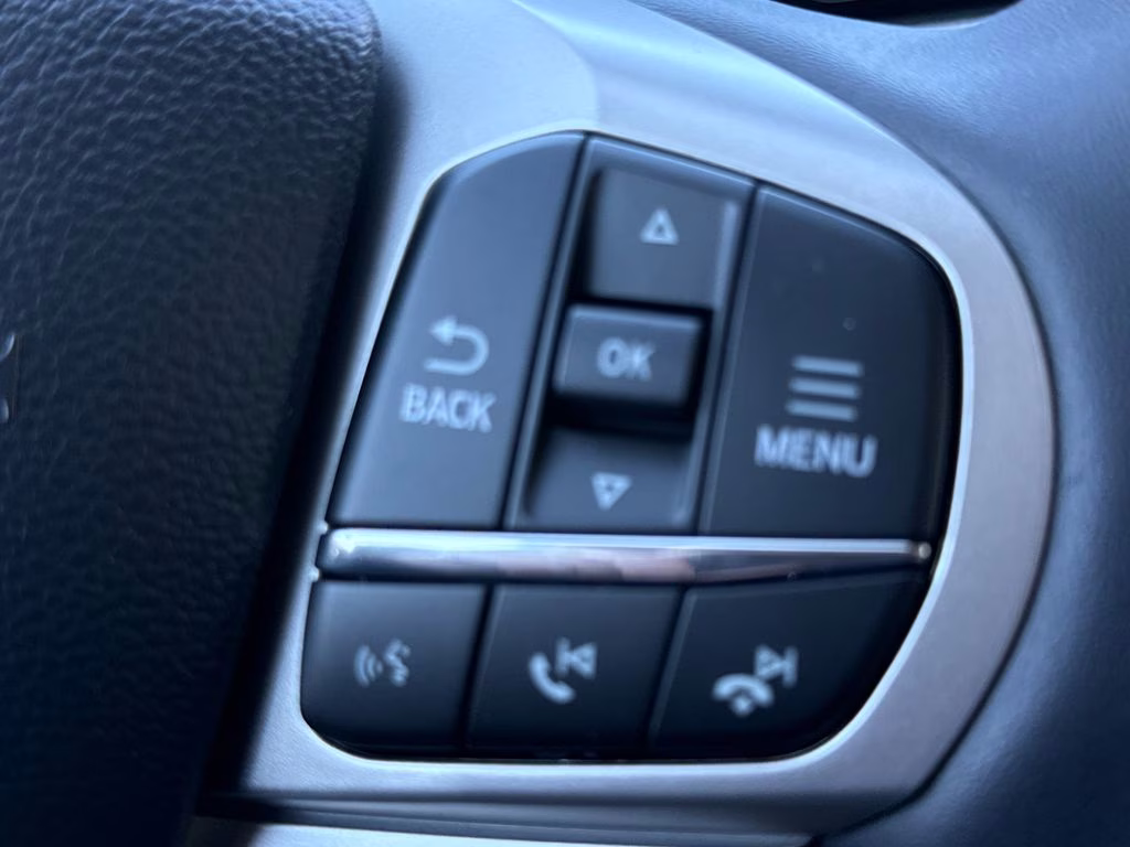 2026 Space White Metallic Ford Explorer Active RWD SUV