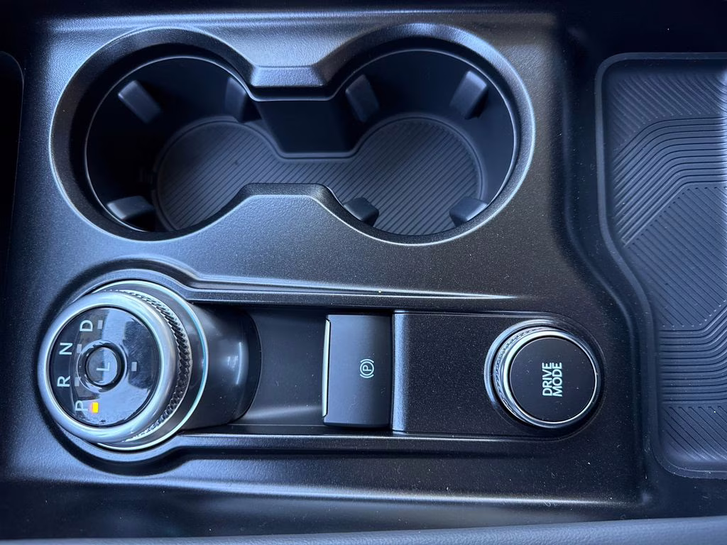 2026 Space White Metallic Ford Explorer Active RWD SUV