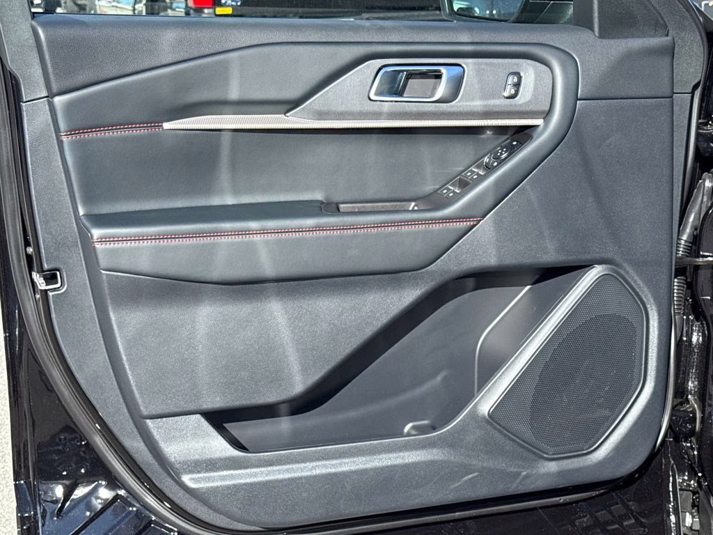 2026 Agate Black Metallic Ford Explorer ST-Line RWD SUV