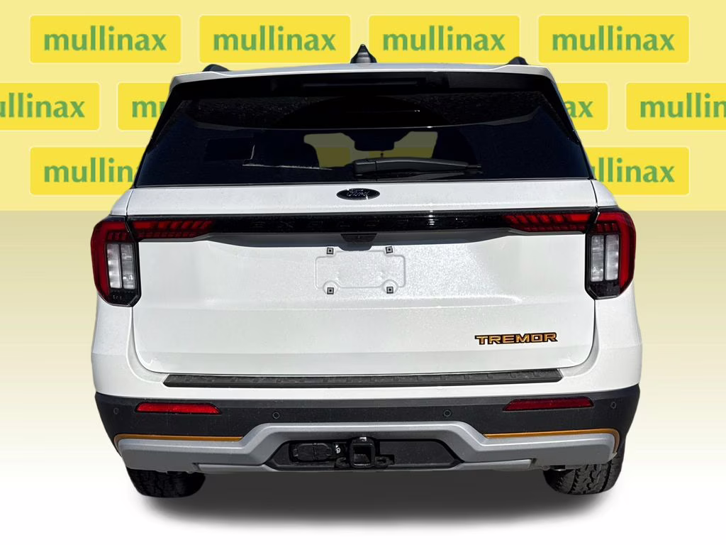 2026 Star White Metallic TC Ford Explorer Tremor 4X4 SUV