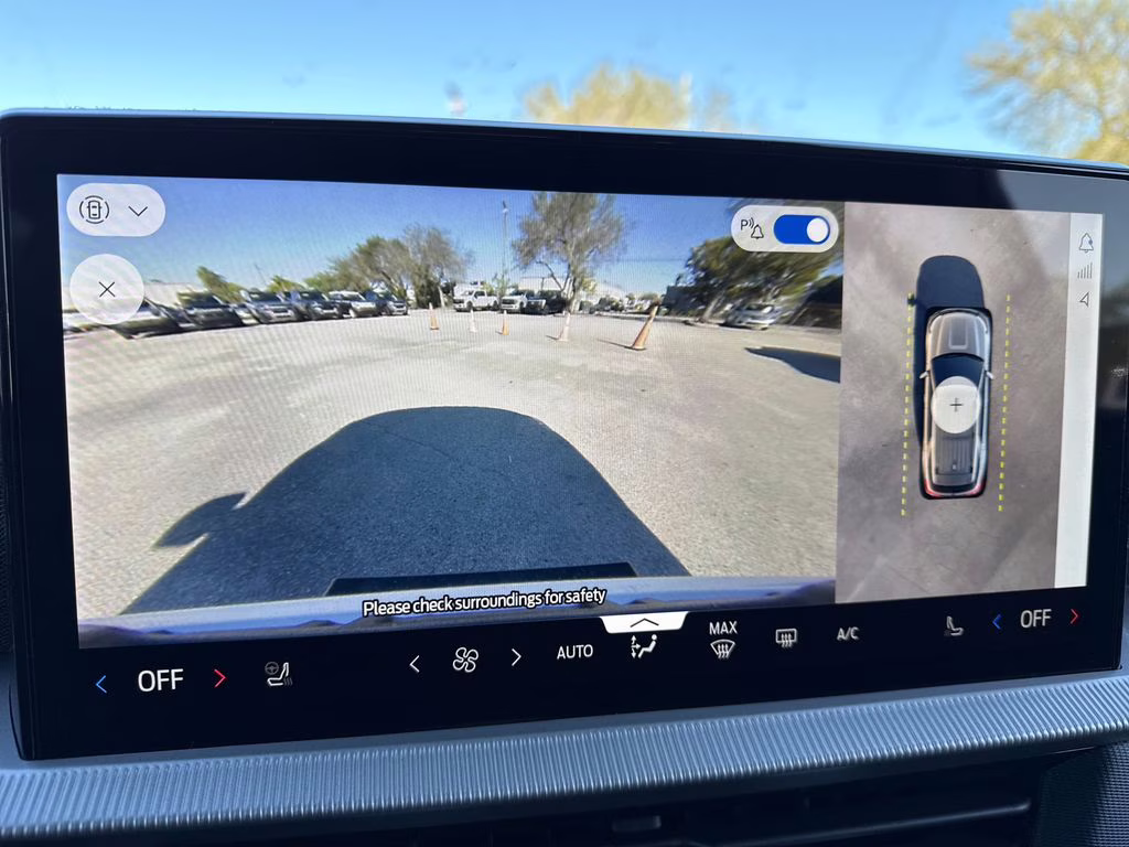 2026 Star White Metallic TC Ford Explorer Tremor 4X4 SUV