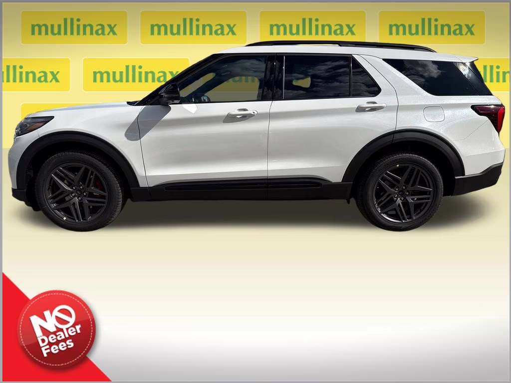 2026 Star White Metallic Tri-Coat Ford Explorer ST RWD SUV