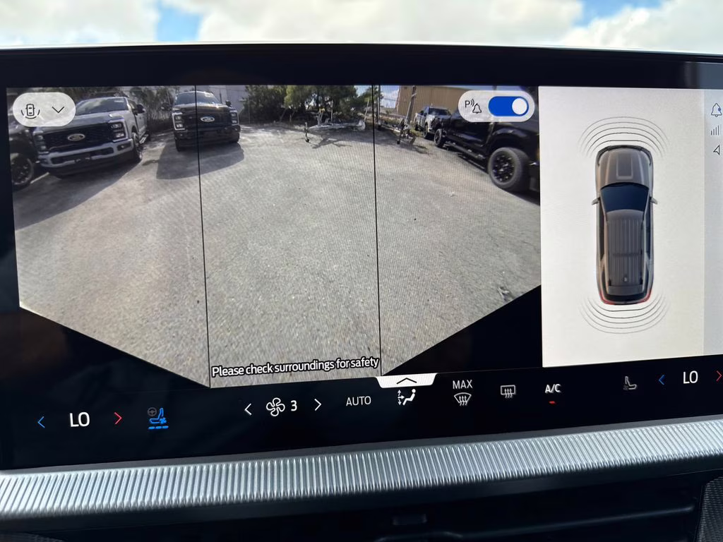 2026 Star White Metallic Tri-Coat Ford Explorer ST RWD SUV