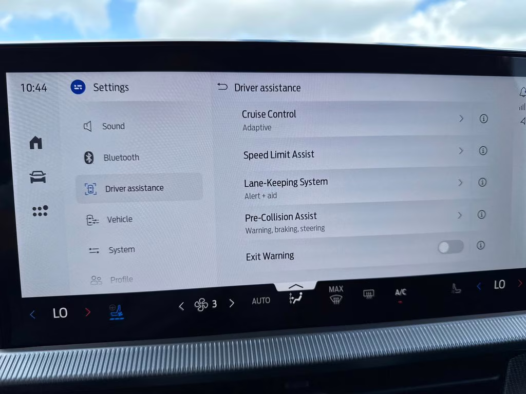 2026 Star White Metallic Tri-Coat Ford Explorer ST RWD SUV