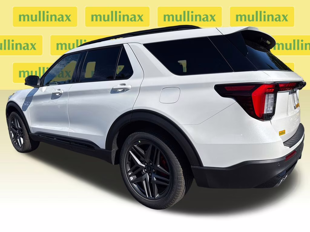 2026 Star White Metallic Tri-Coat Ford Explorer ST RWD SUV