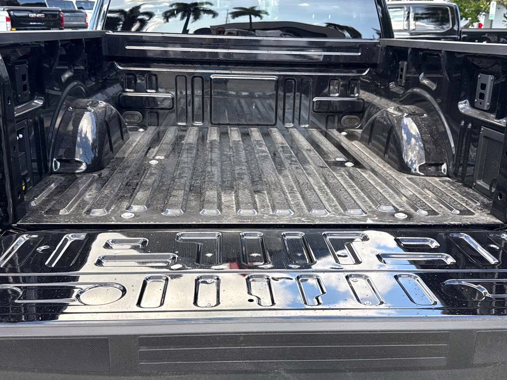 2025 Agate Black Metallic Ford F-150 Lightning Flash AWD Truck