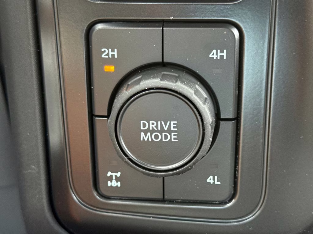 2026 Oxford White Ford Super Duty F-250 SRW STX 4X4 Truck