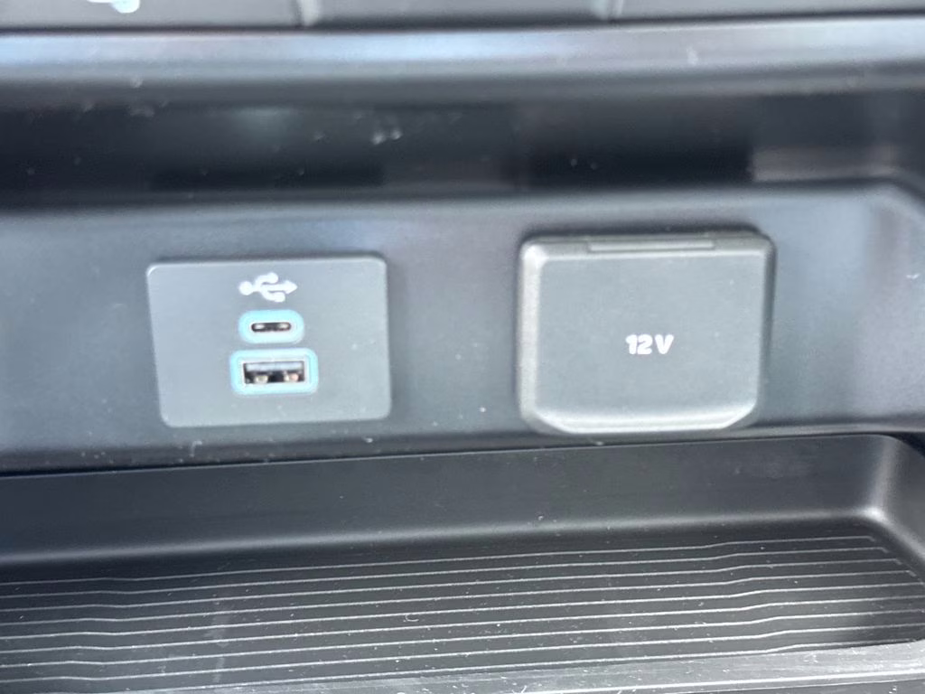 2026 Oxford White Ford Super Duty F-250 SRW XL 4X4 Truck