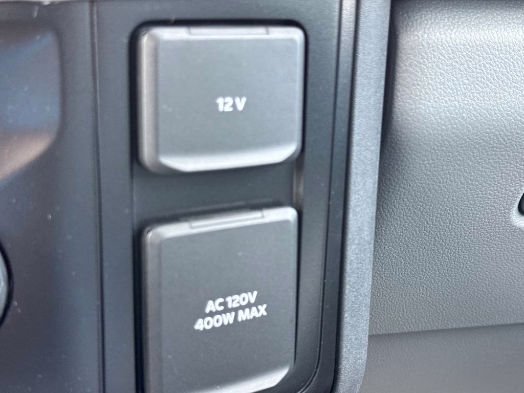 2026 Oxford White Ford Super Duty F-250 SRW XL 4X4 Truck