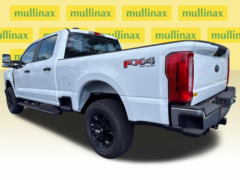 2026 Oxford White Ford Super Duty F-250 SRW XL 4X4 Truck