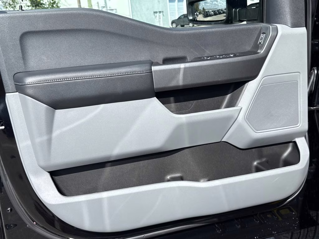 2026 Agate Black Metallic Ford Super Duty F-250 SRW XLT 4X4 Truck