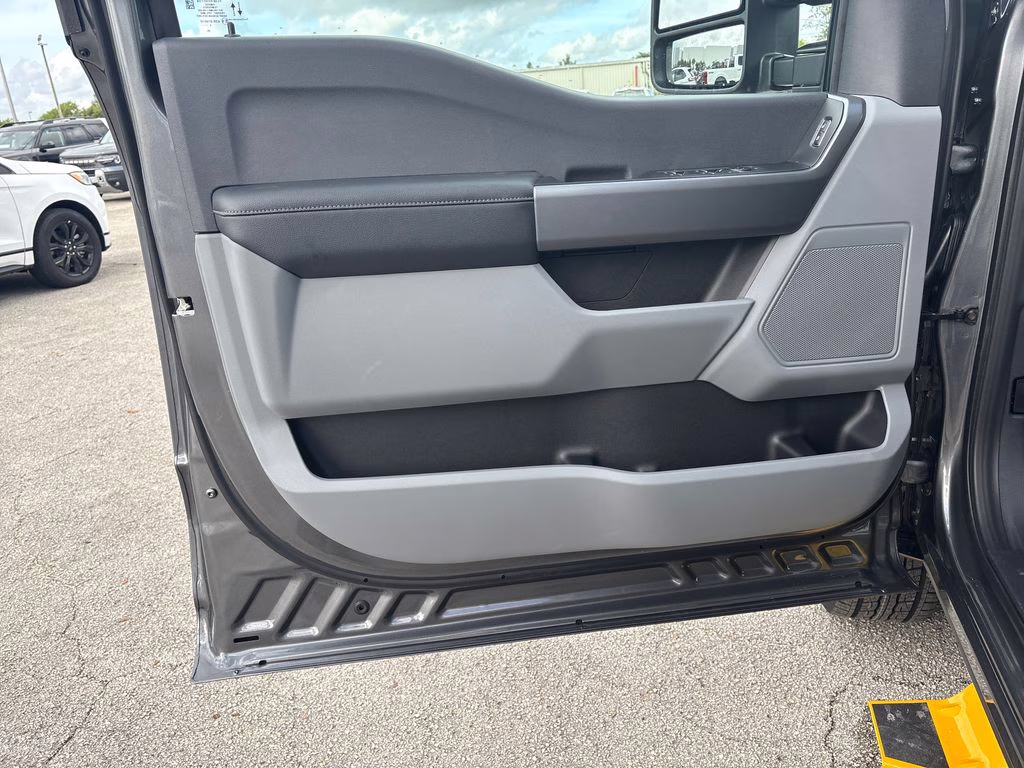 2026 Carbonized Gray Ford Super Duty F-250 SRW XLT 4X4 Truck