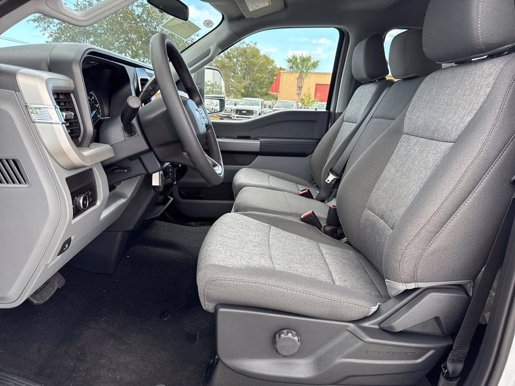 2026 Avalanche Ford Super Duty F-250 SRW STX 4X4 Truck