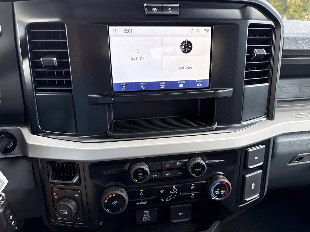 2026 Avalanche Ford Super Duty F-250 SRW STX 4X4 Truck