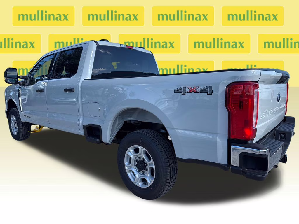 2026 Avalanche Ford Super Duty F-250 SRW XLT 4X4 Truck