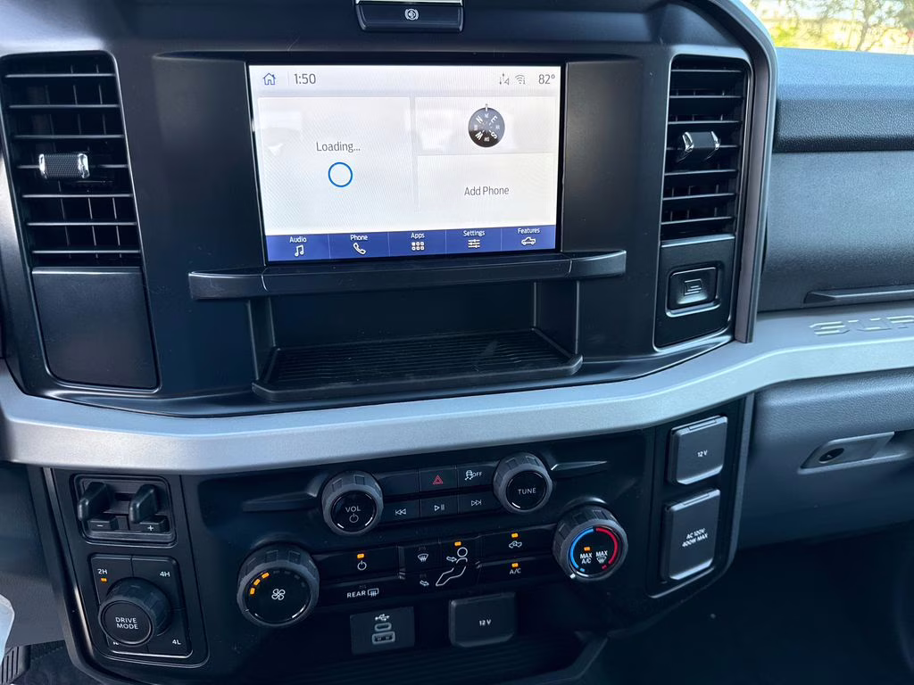 2026 Avalanche Ford Super Duty F-250 SRW XLT 4X4 Truck