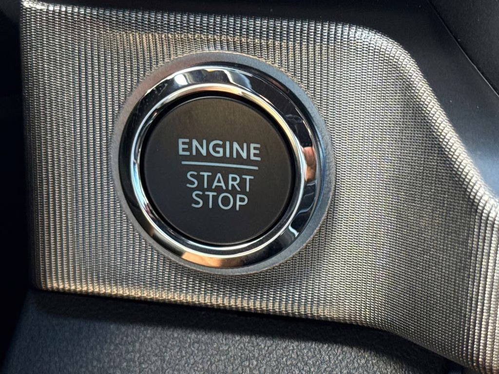 2026 Ruby Red Metallic Tinted Clearcoat Ford Super Duty F-250 SRW Platinum 4X4 Truck