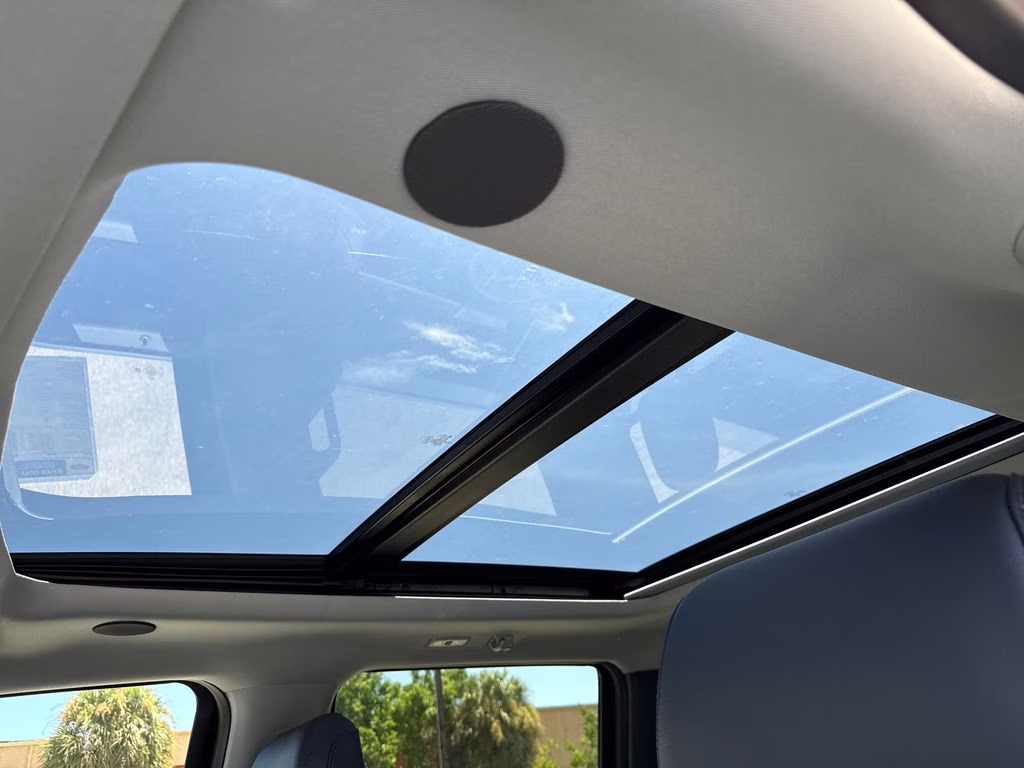 2026 Agate Black Metallic Ford Super Duty F-250 SRW Lariat 4X4 Truck