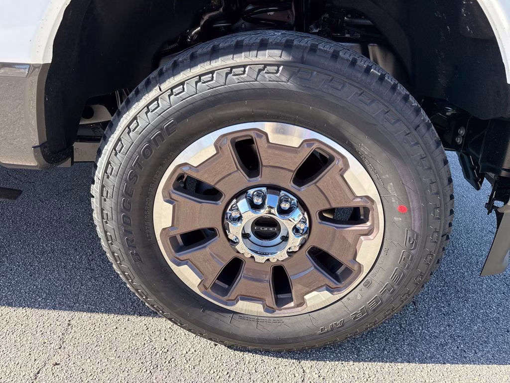 2026 Star White Metallic Tri-Coat Ford Super Duty F-250 SRW King Ranch 4X4 Truck