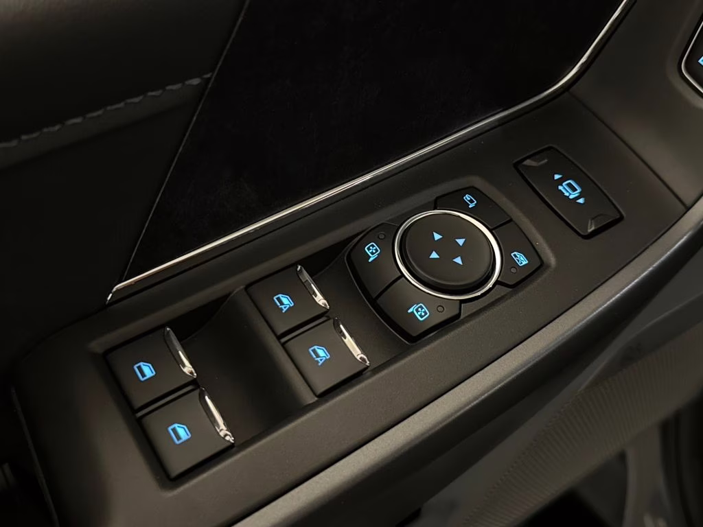 2026 Gray Metallic Ford Super Duty F-250 SRW XLT 4X4 Truck