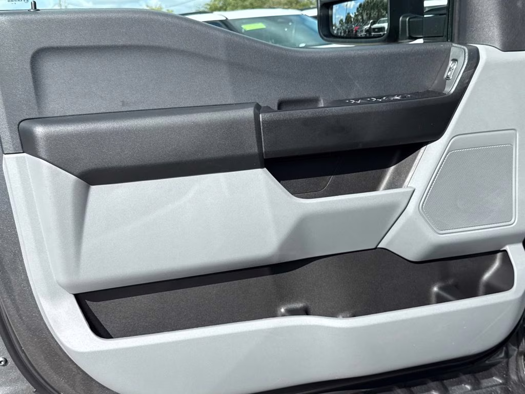 2026 Gray Metallic Ford Super Duty F-350 DRW XL 4X4 Truck