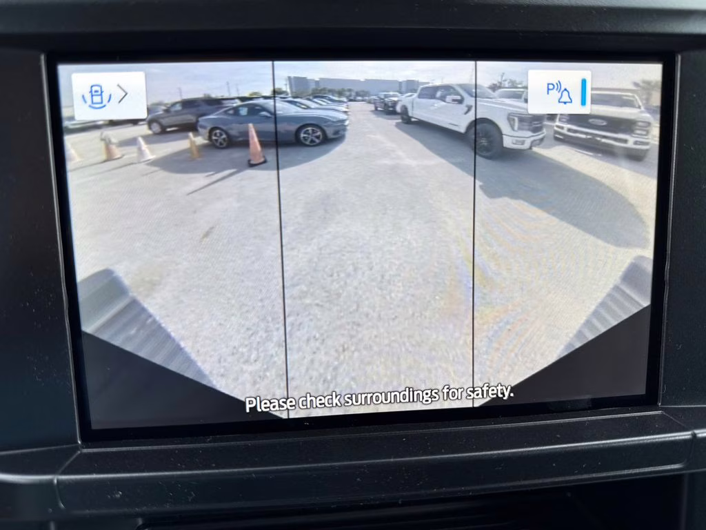 2026 Avalanche Ford Super Duty F-350 DRW XL 4X4 Truck