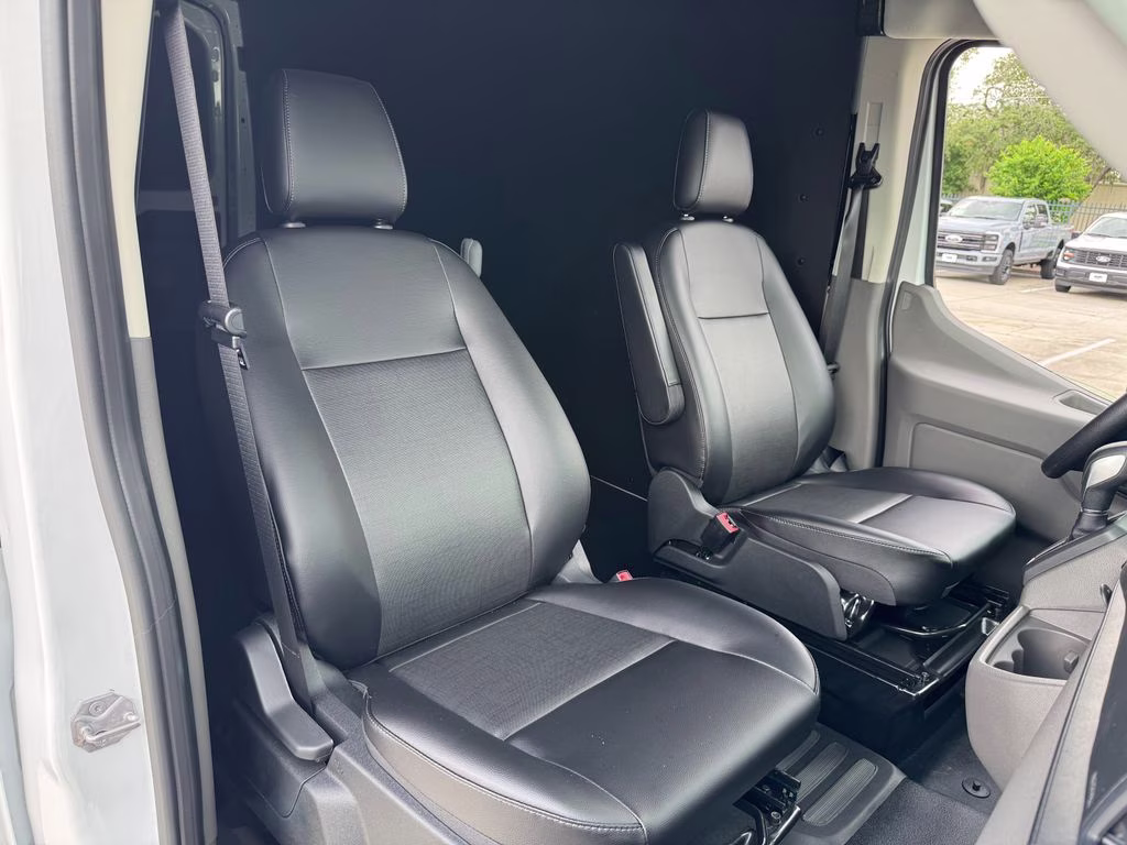 2026 Oxford White Ford Transit-250 Base RWD Van