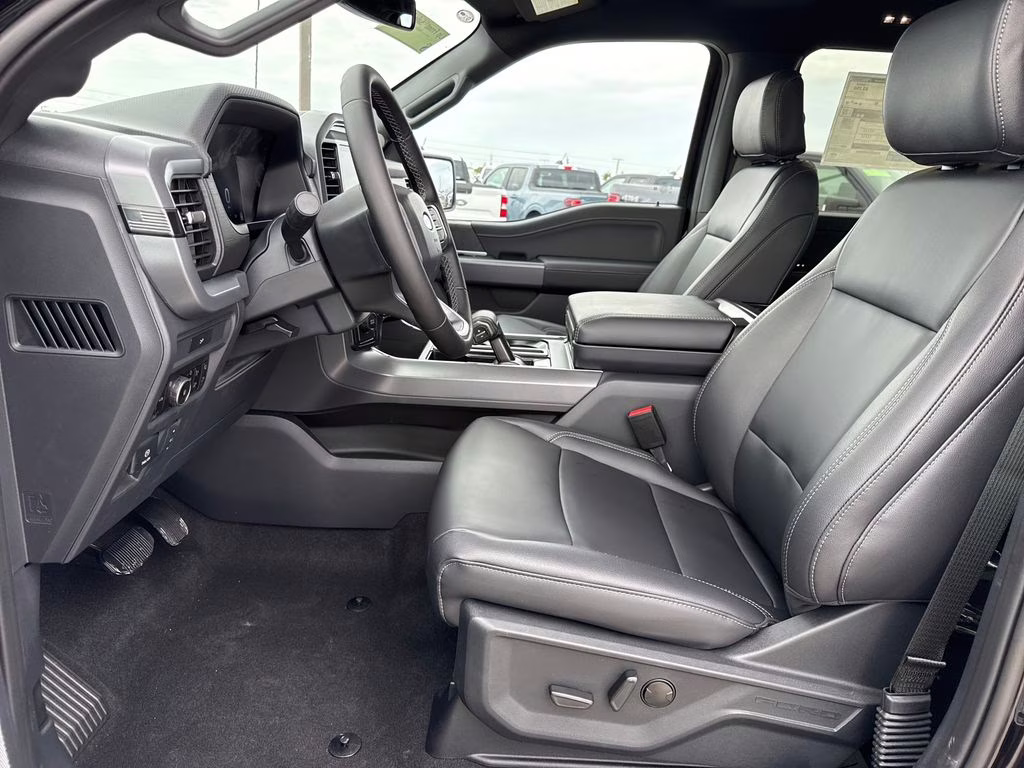 2026 Agate Black Metallic Ford F-150 XLT RWD Truck