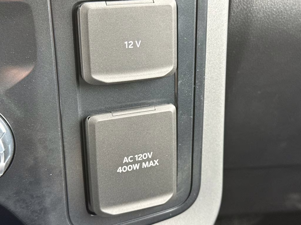 2026 Agate Black Metallic Ford F-150 XLT RWD Truck