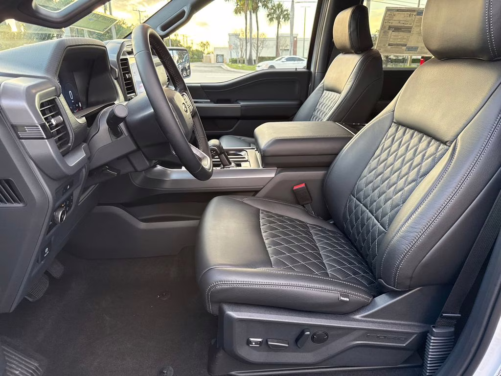 2025 Space White Metallic Ford F-150 XLT 4X4 Truck